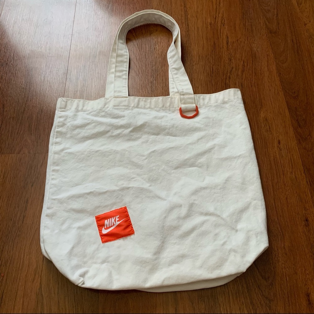 Nike Heritage Tote Bag
